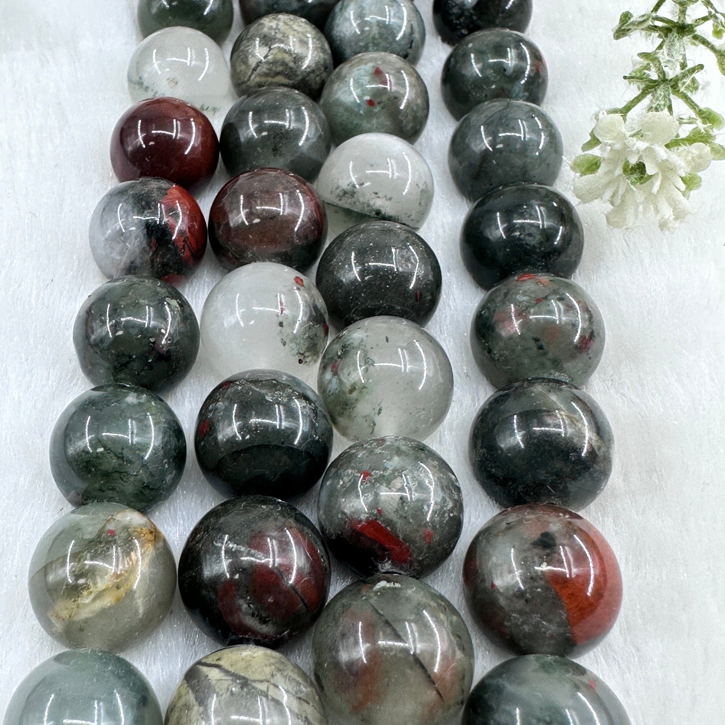 KEVI-DIY-【12 MM】Natural Crystal Beads (1 Strand about 32PCS)