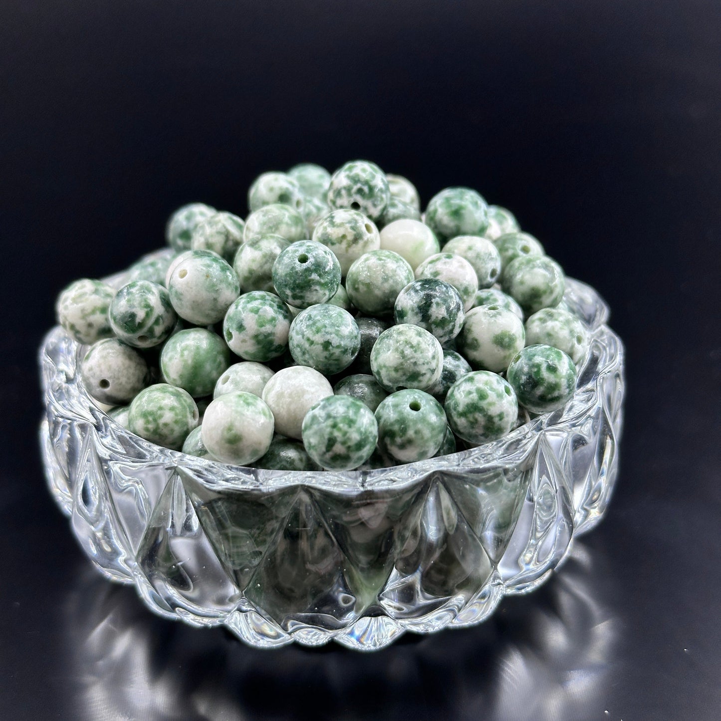 KEVI-DIY 8mm(±0.5mm) Natural Crystal Bead Set | 180 Beads + Free Elastic Strings & Charming Spacers | Make 8 Bracelets