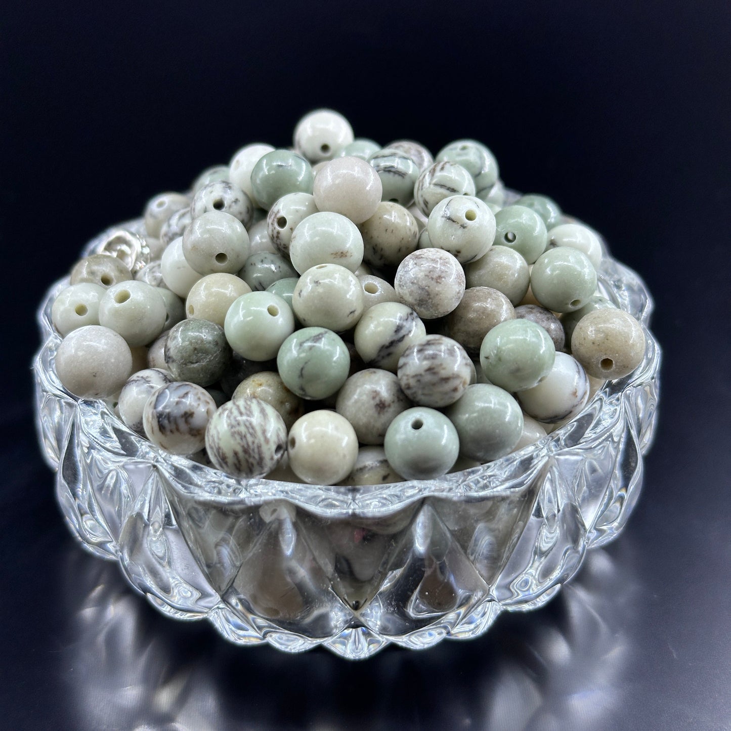 KEVI-DIY 8mm(±0.5mm) Natural Crystal Bead Set | 180 Beads + Free Elastic Strings & Charming Spacers | Make 8 Bracelets